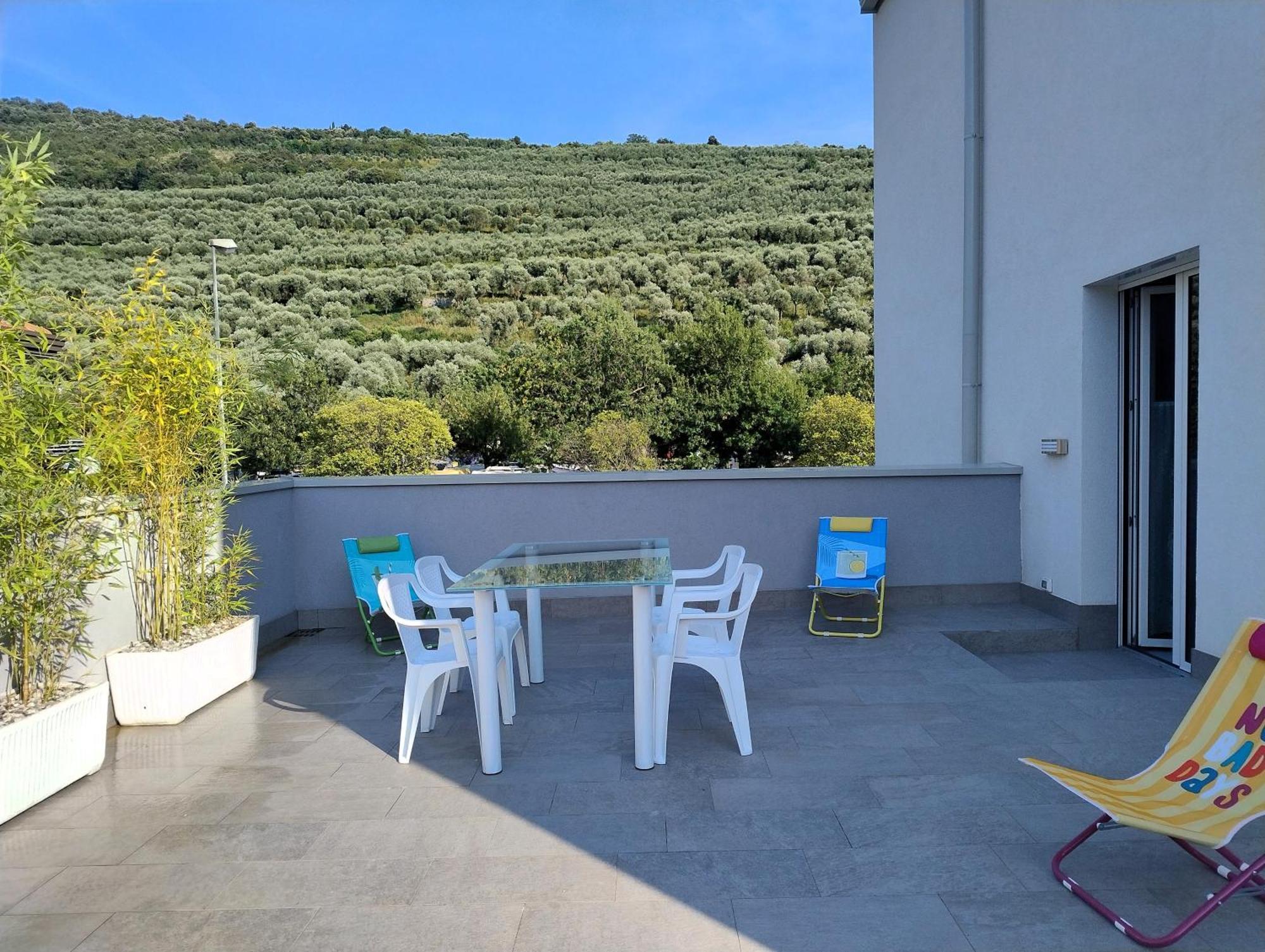 Active Wind Apartment Рива дел Гарда Екстериор снимка